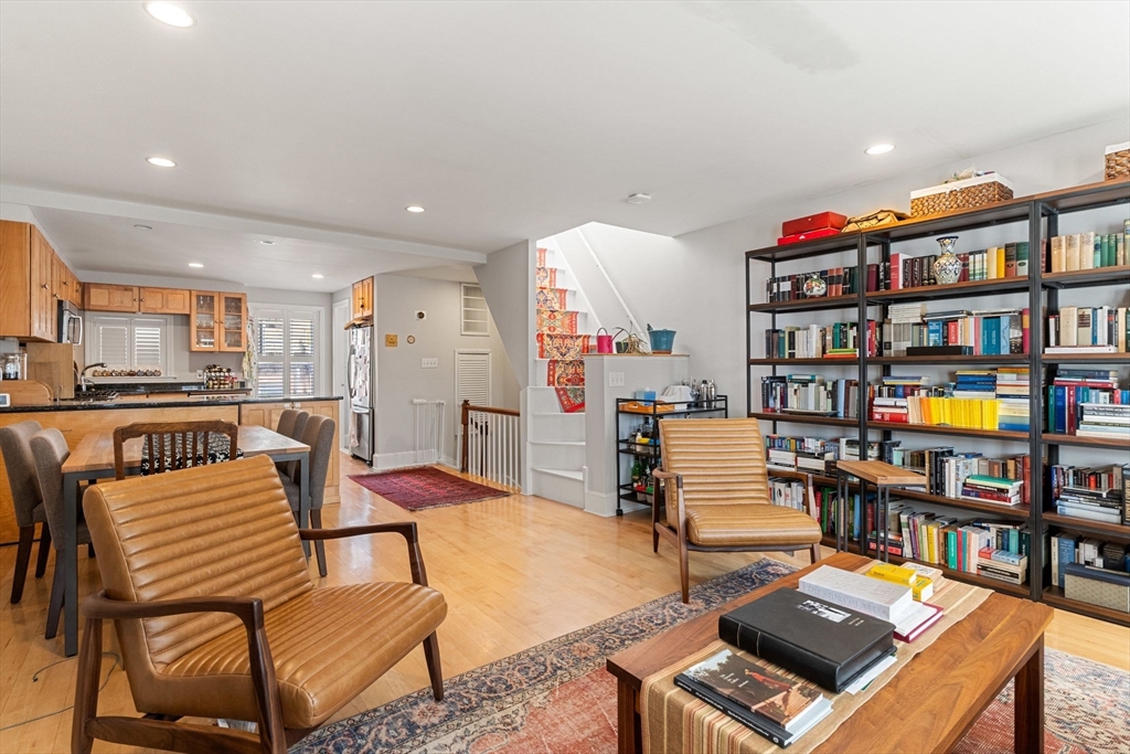 50 S Russell St # 3