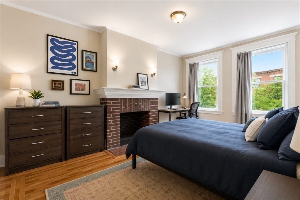 181 Harvard St # 2