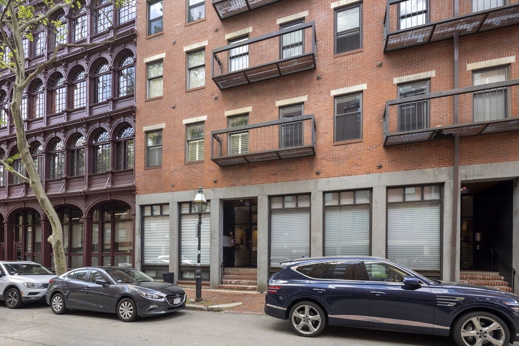 122 Fulton St # 5