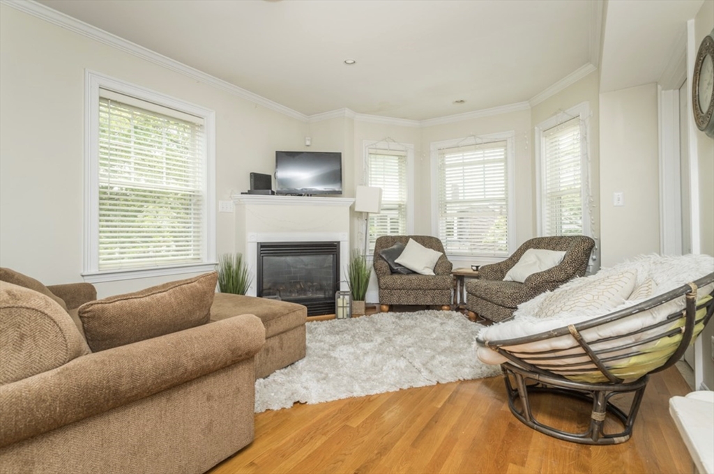 138 I St # 2