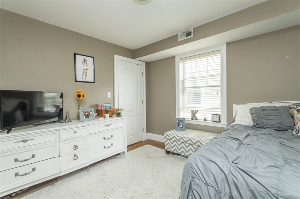 138 I St # 2