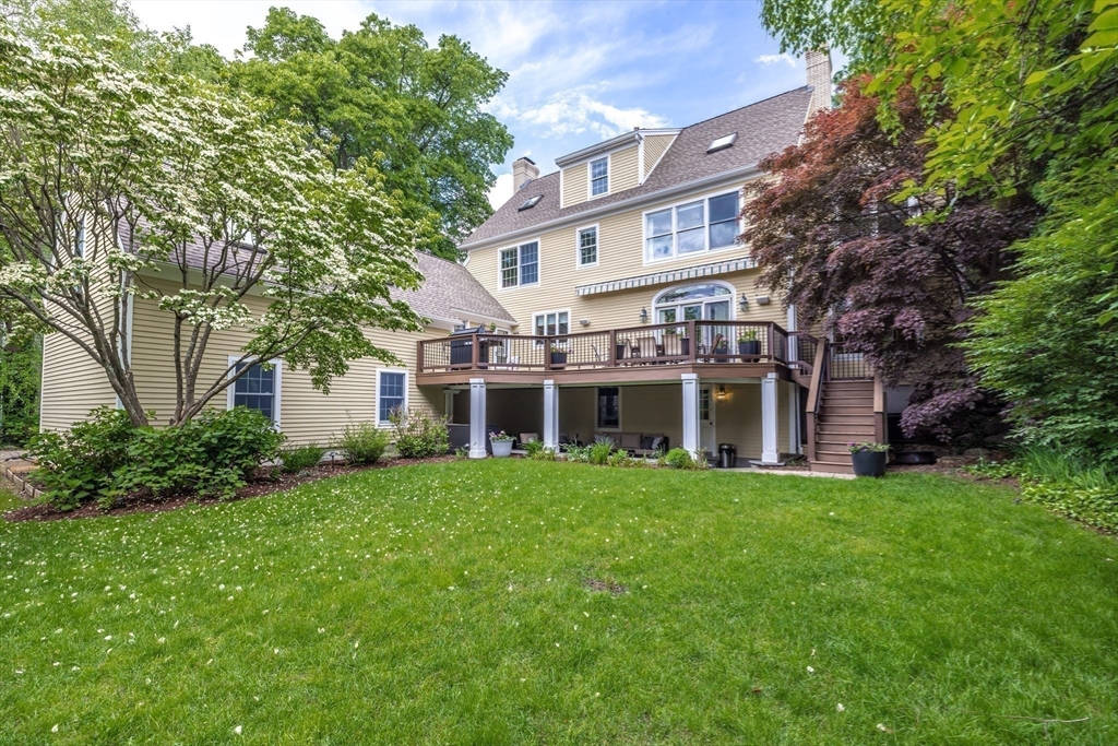 99 Huntington Rd