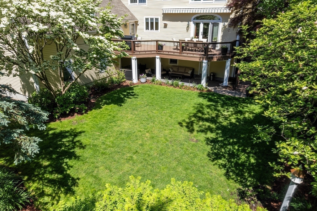 99 Huntington Rd