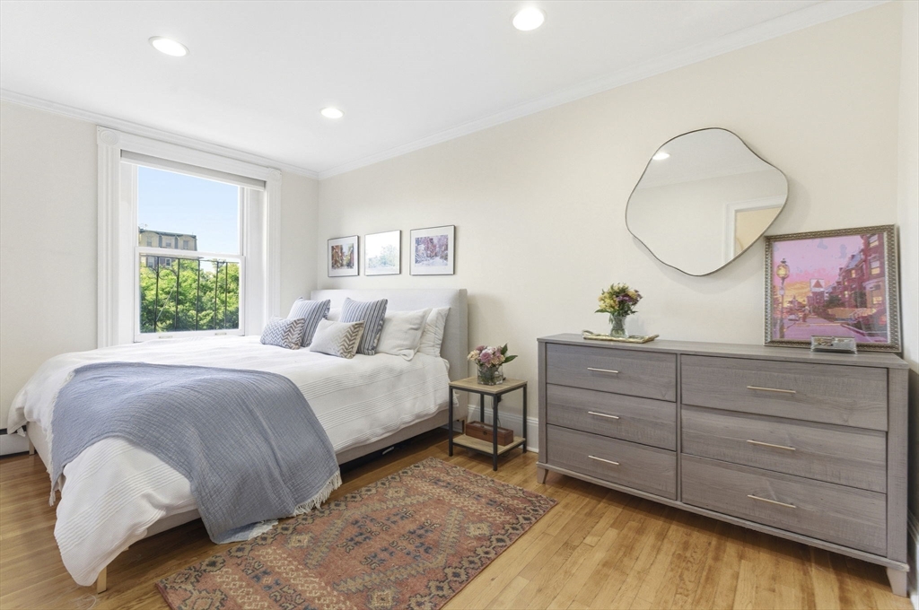 320 Commonwealth Avenue # 41