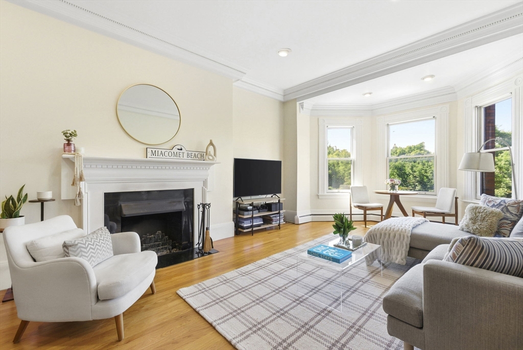 320 Commonwealth Avenue # 41