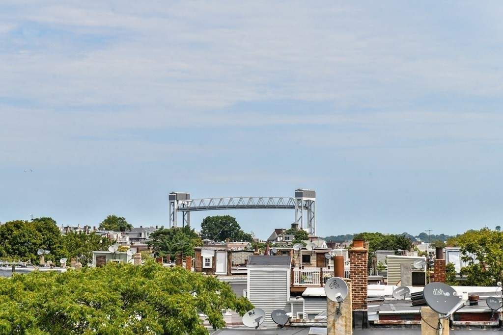 156 Chelsea Street # 201