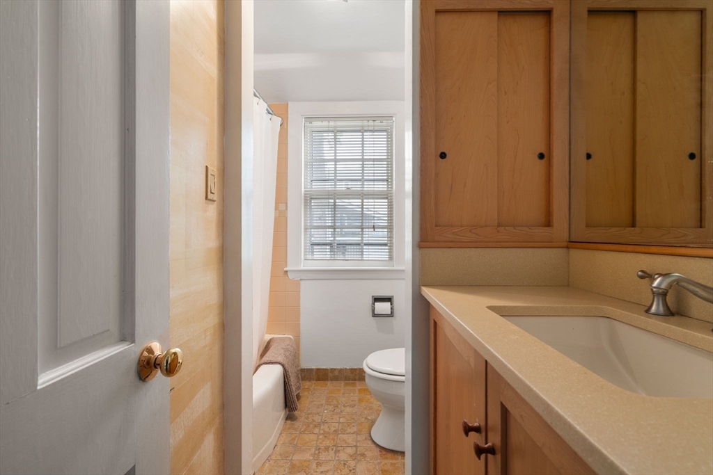 205 Brattle Street # 205