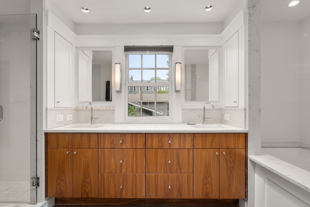 205 Brattle Street # 205