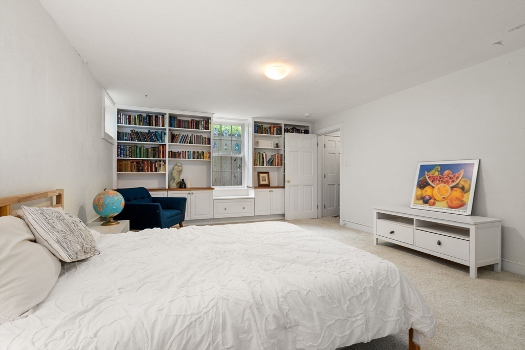 205 Brattle Street # 205
