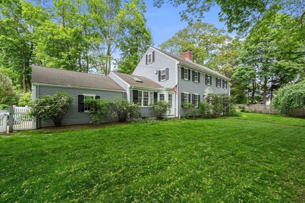 205 Brattle Street # 205