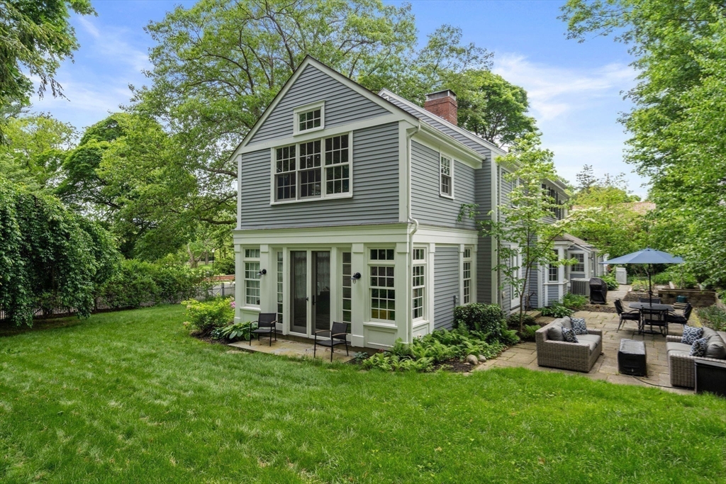 205 Brattle Street # 205
