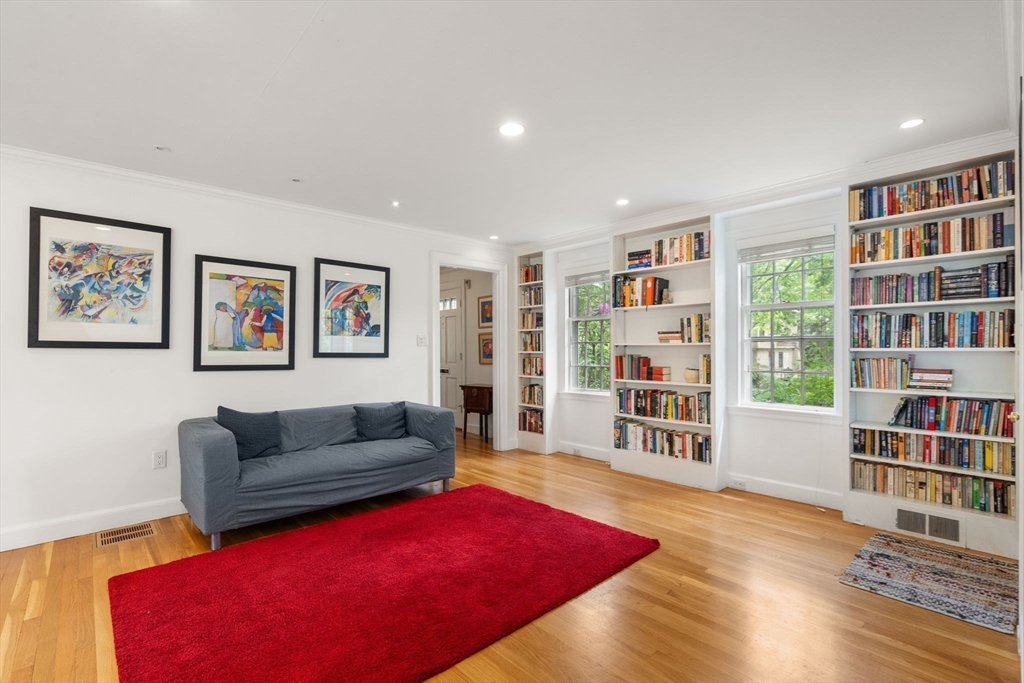 205 Brattle Street # 205