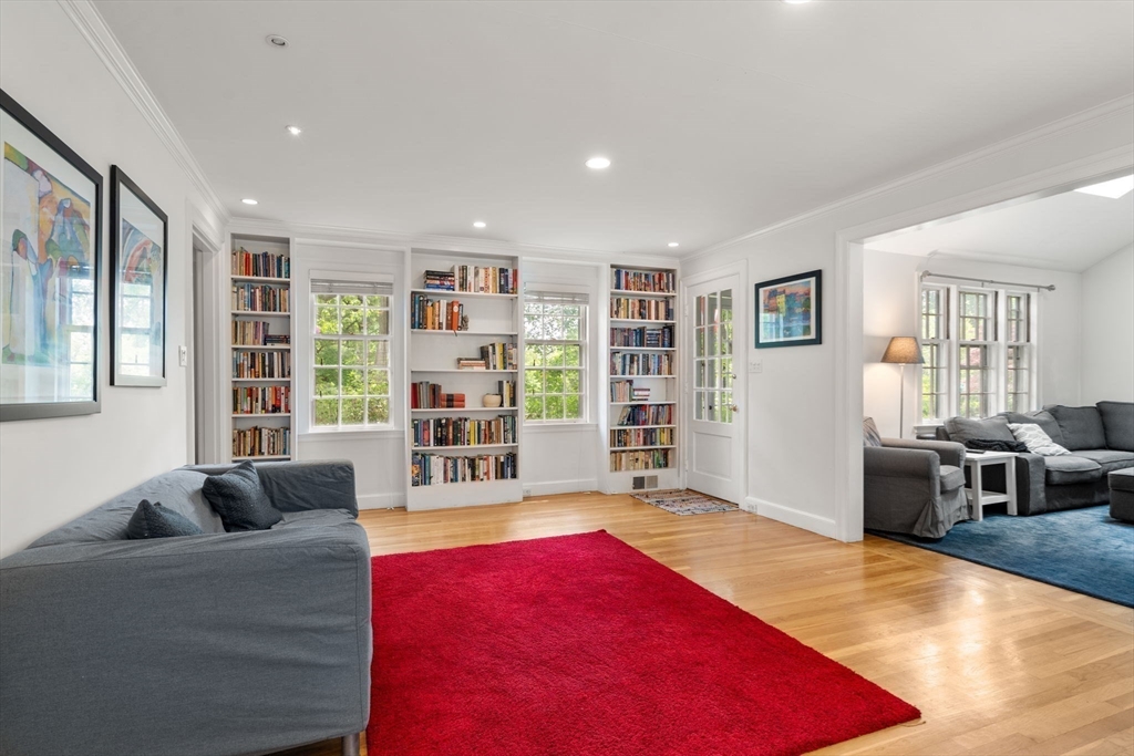 205 Brattle Street # 205