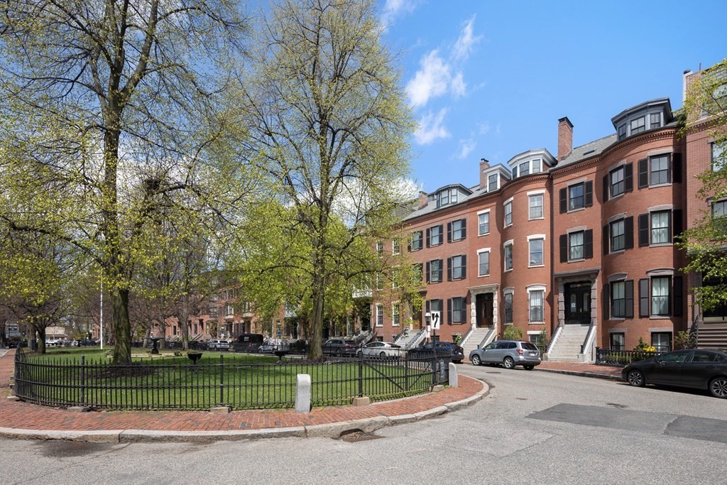11 Union Park # 6