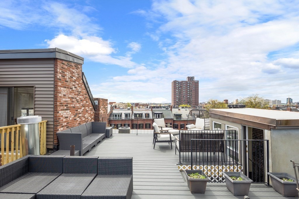 11 Union Park # 6