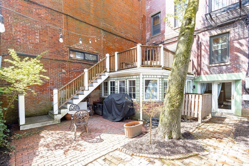 466 Shawmut Ave # 1