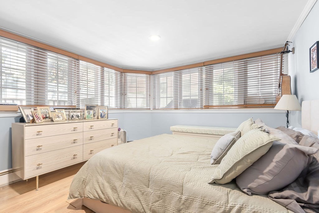466 Shawmut Ave # 1