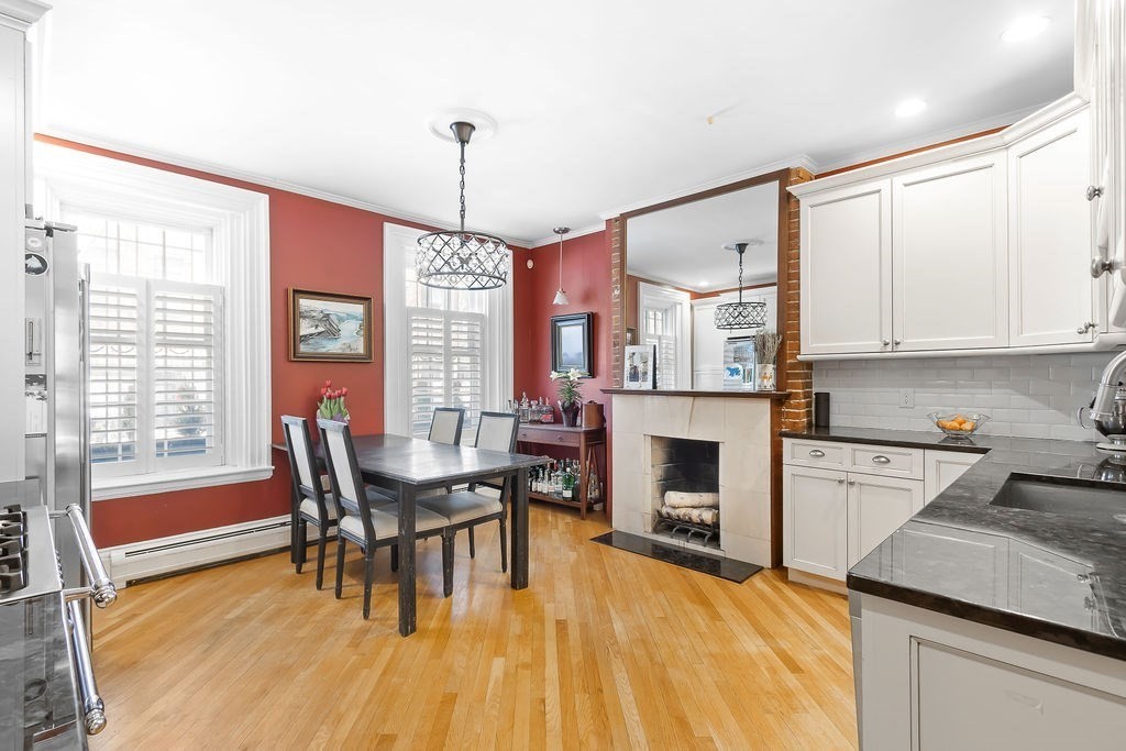 466 Shawmut Ave # 1