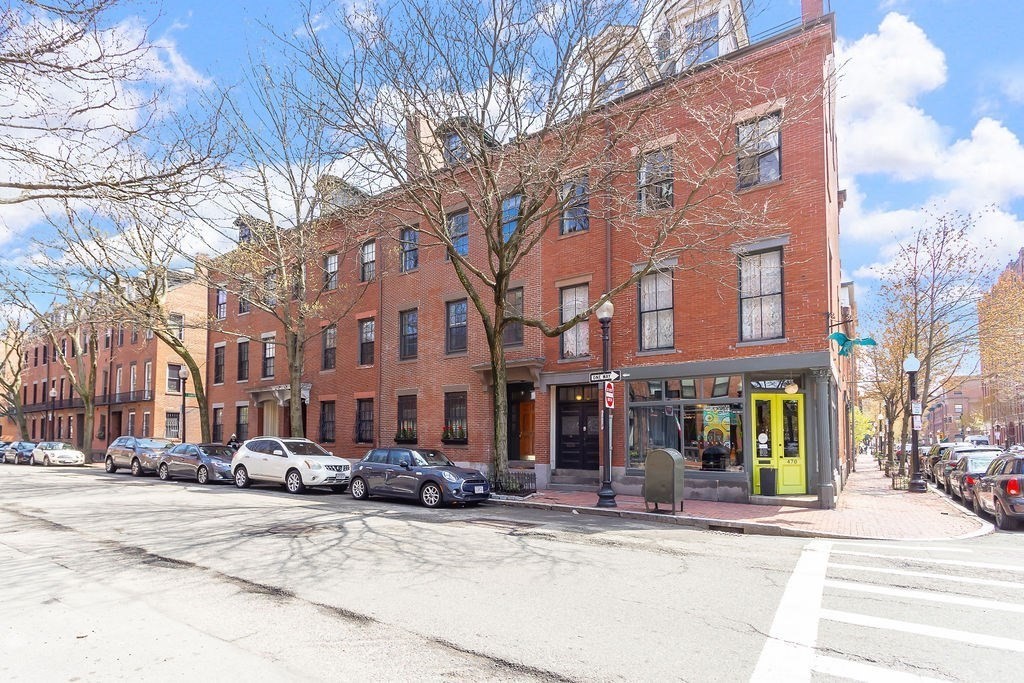 466 Shawmut Ave # 1