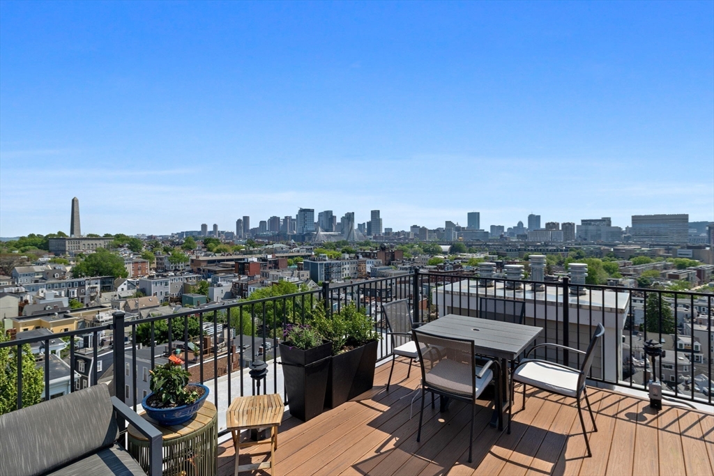 284 Bunker Hill St # 5