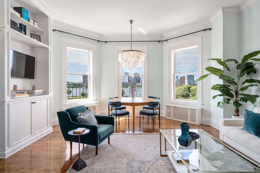 286 Beacon Street # 8