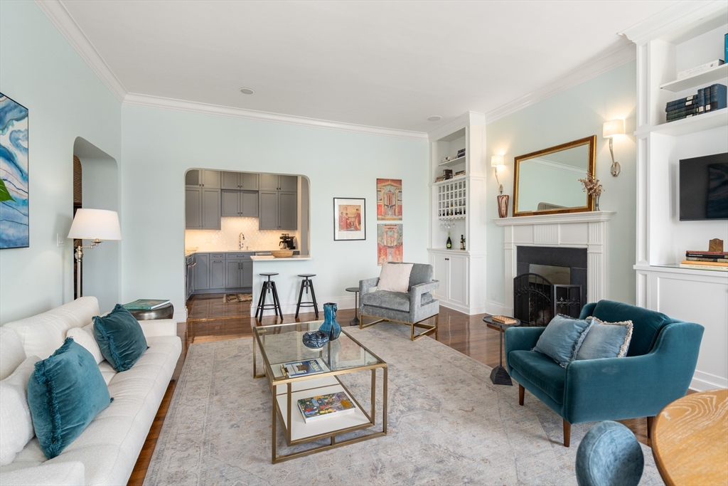 286 Beacon Street # 8