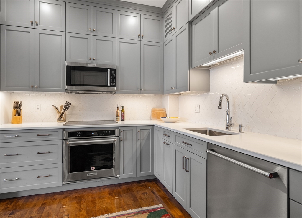 286 Beacon Street # 8