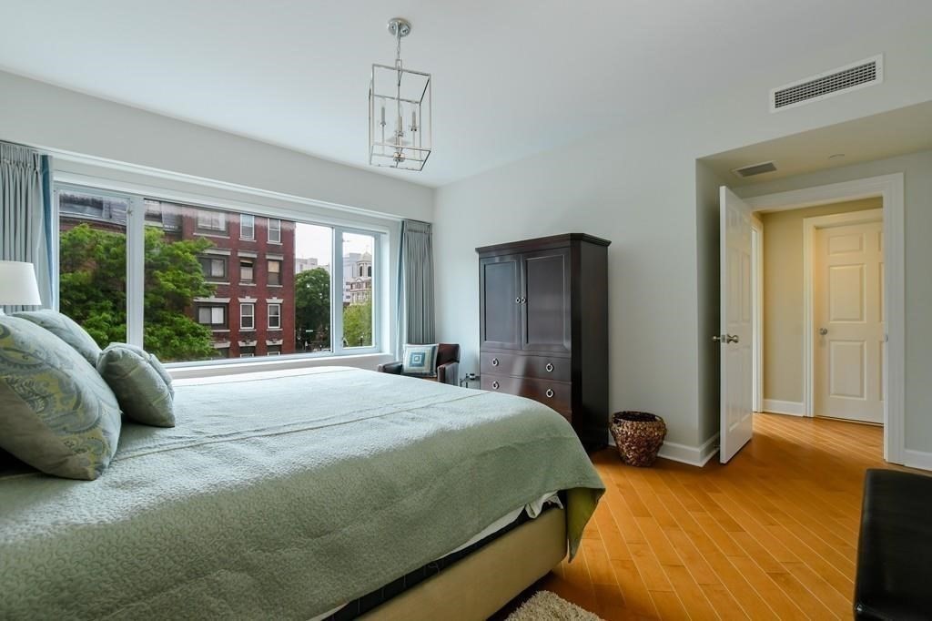 10 Bowdoin St # 310