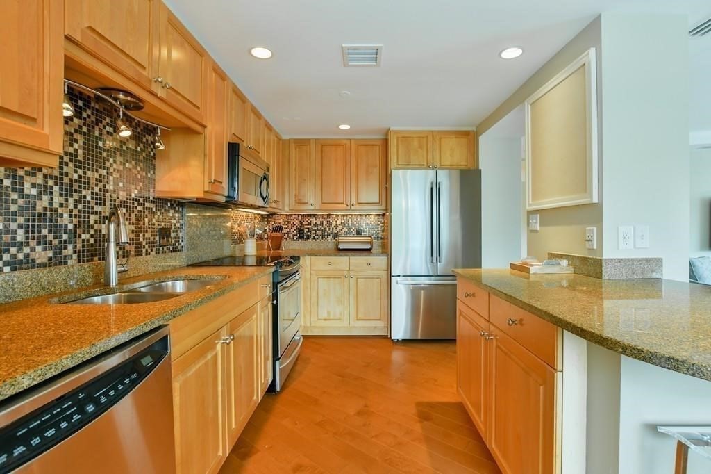 10 Bowdoin St # 310