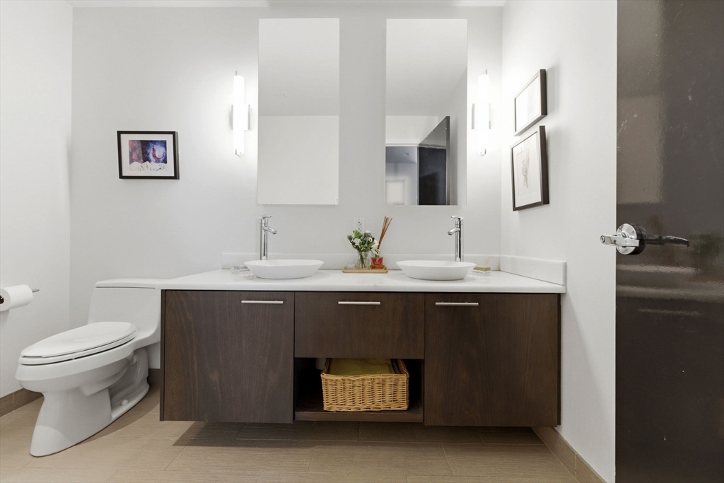 110 Stuart Street # 20A