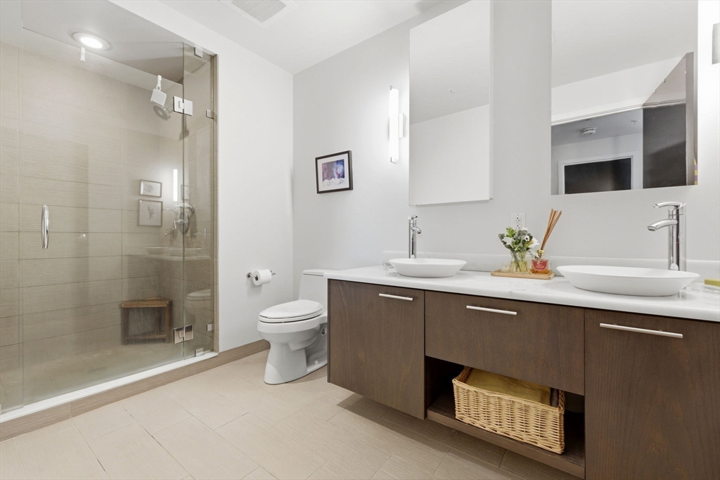 110 Stuart Street # 20A
