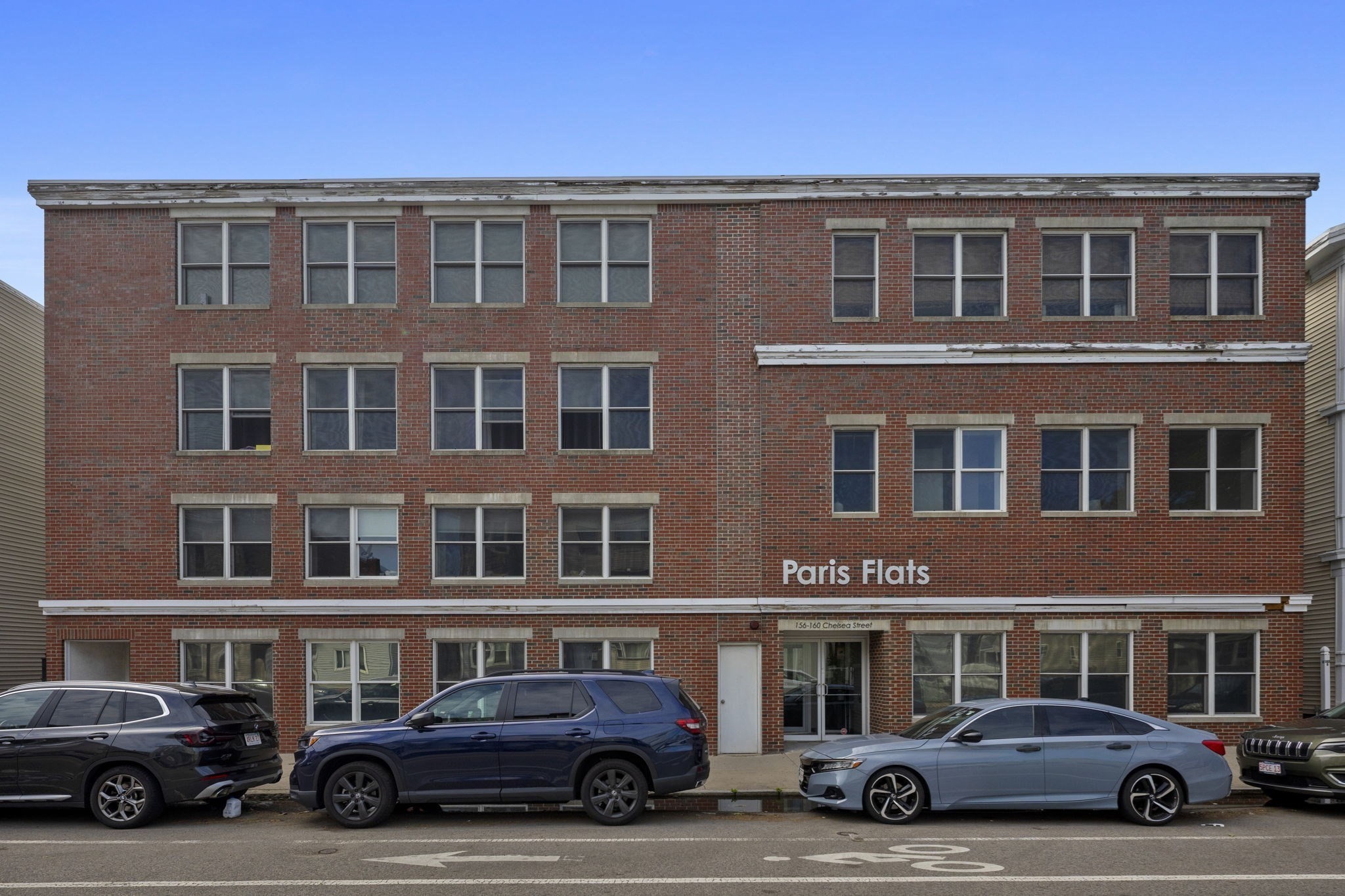 156 Chelsea Street # R201