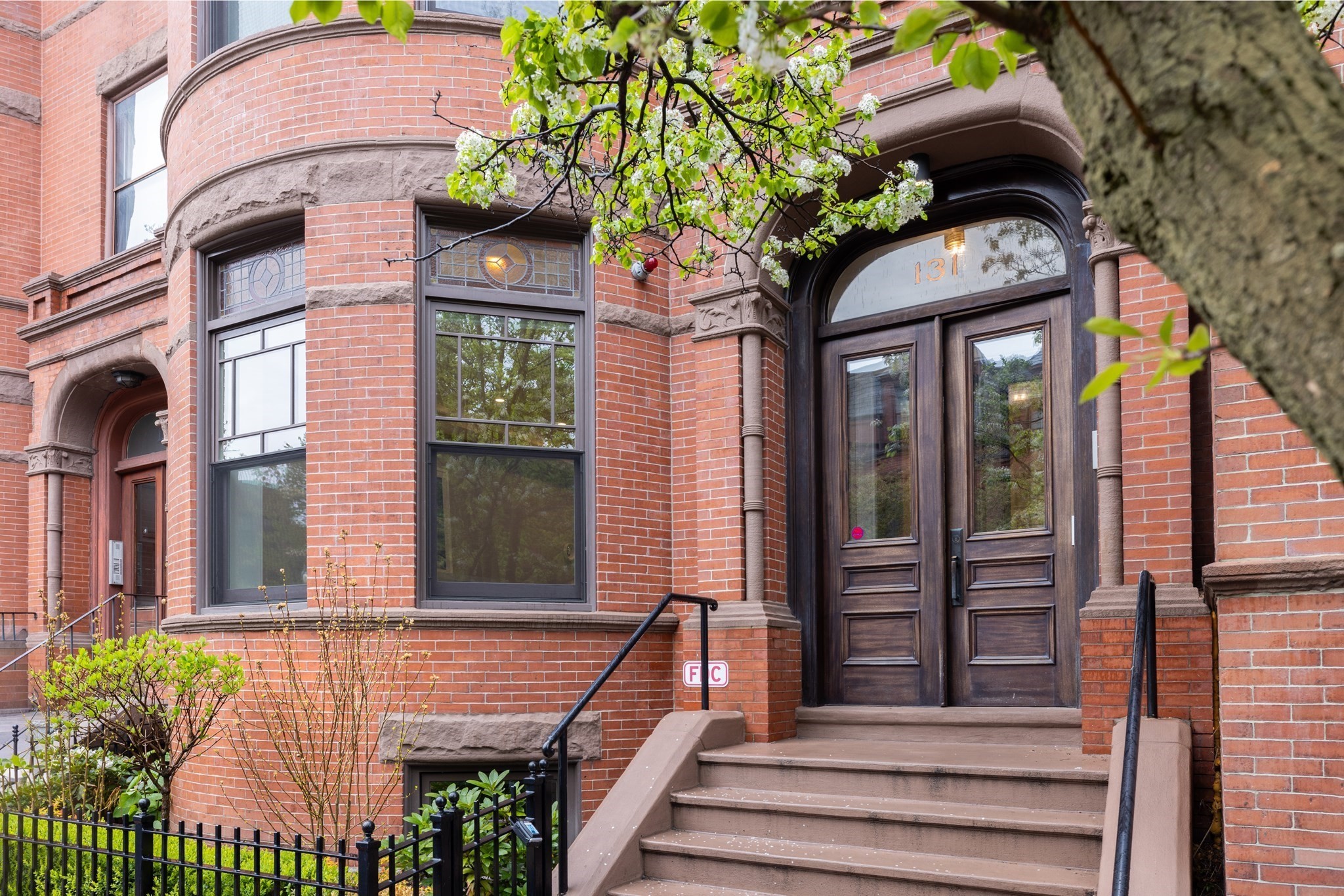 131 St Botolph St # 1
