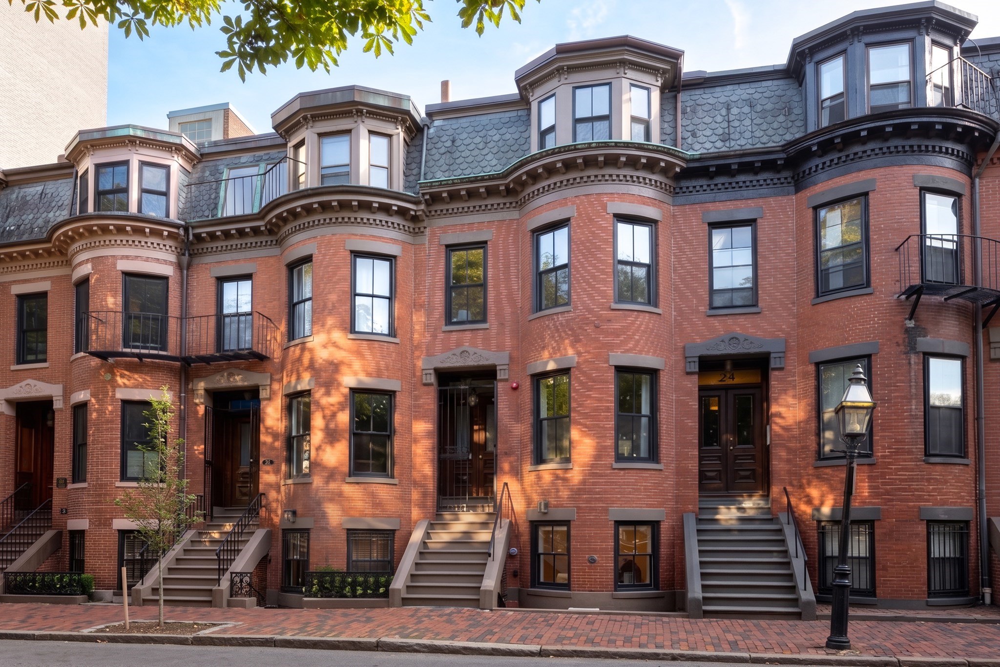 22 Appleton St # 1