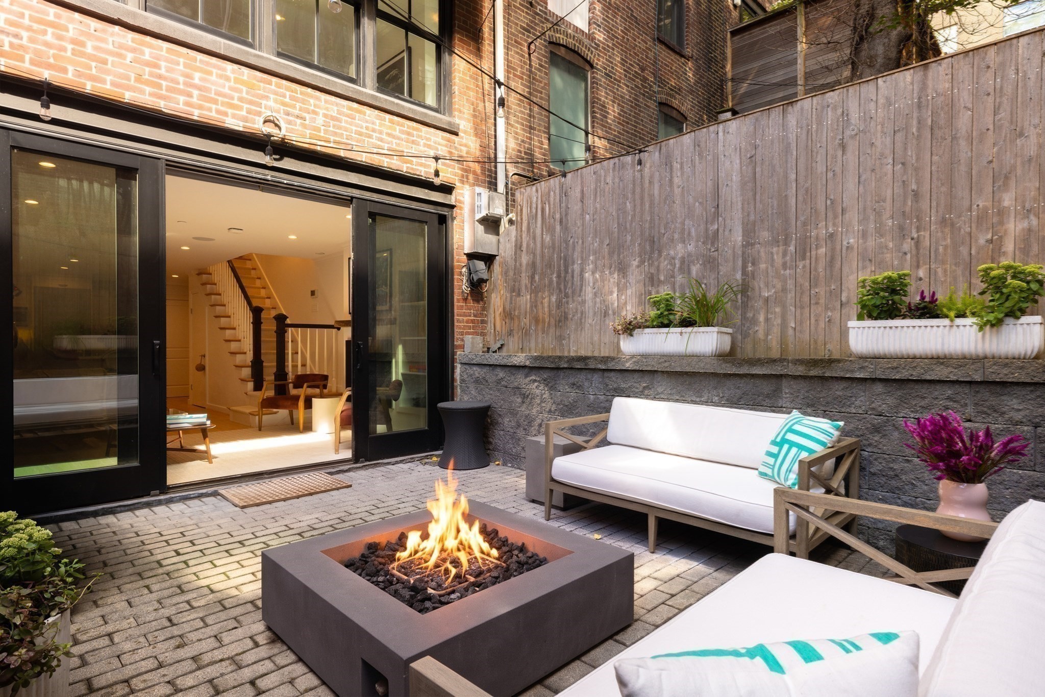 22 Appleton St # 1