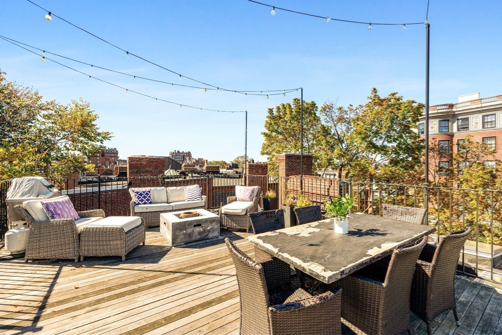 10 Gloucester St # 3