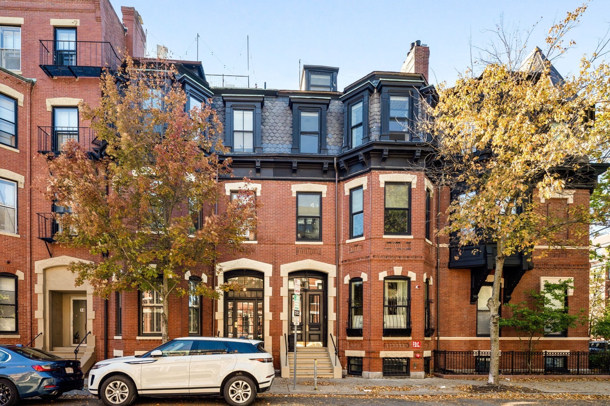 10 Gloucester St # 3