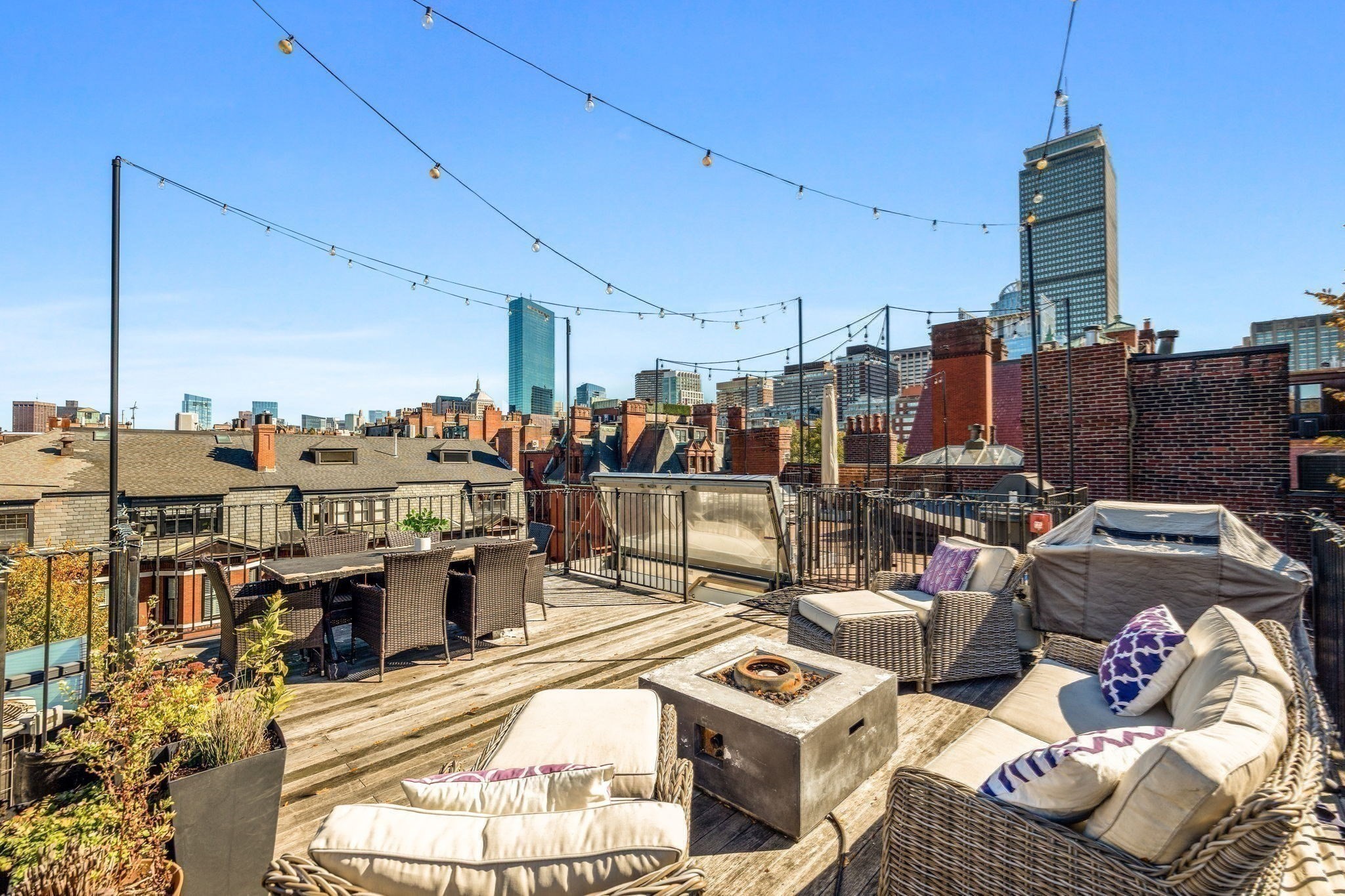 10 Gloucester St # 3