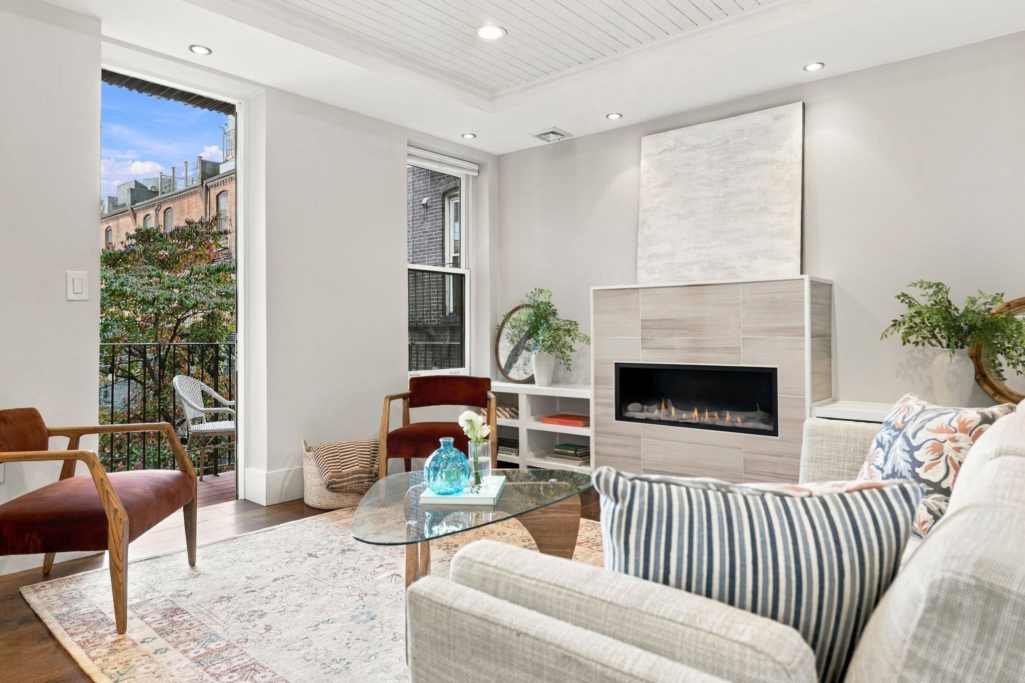 15 Warren Ave # 3