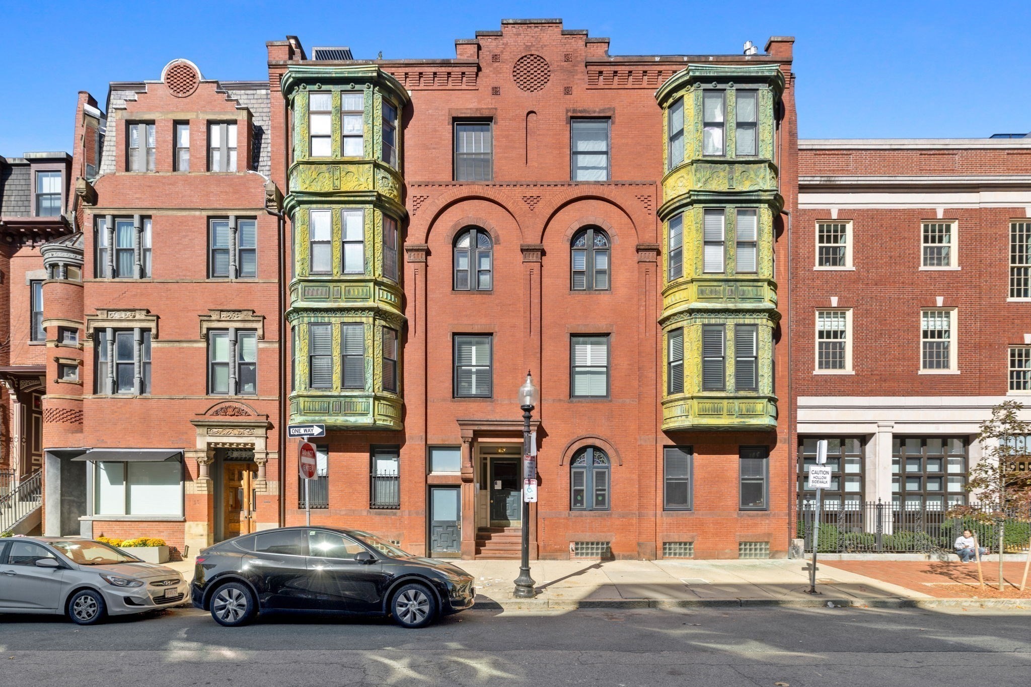 15 Warren Ave # 3