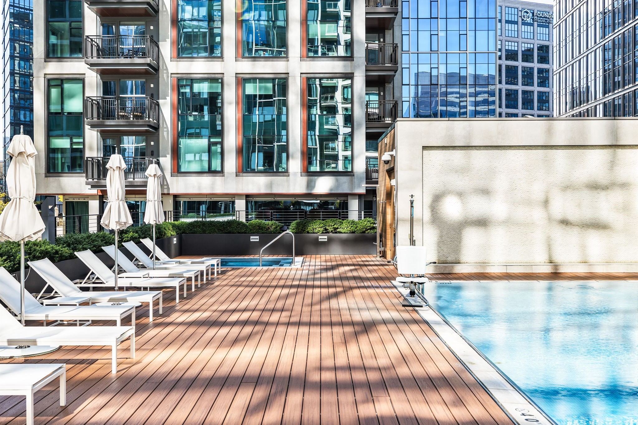 135 Seaport Blvd # 1503