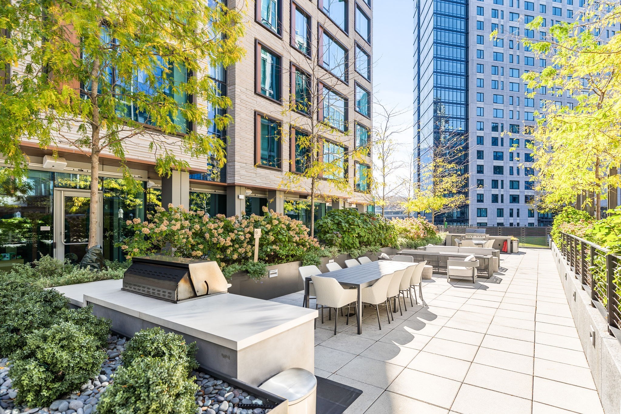 135 Seaport Blvd # 1503