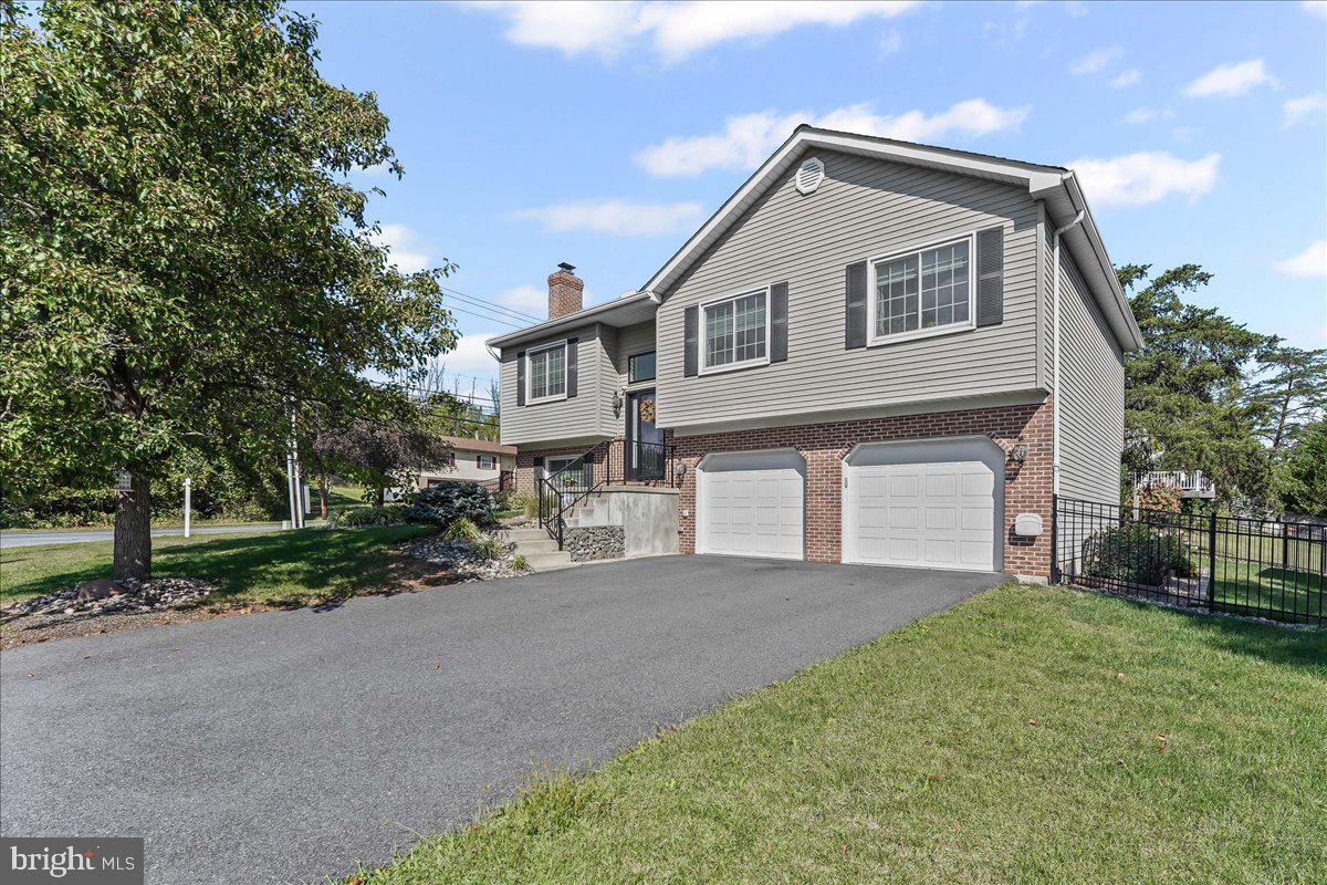 217 LINCOLN DRIVE
