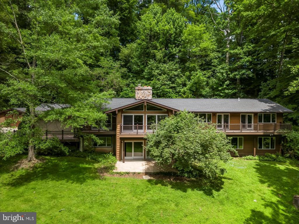 1012 Garrett Mill Rd