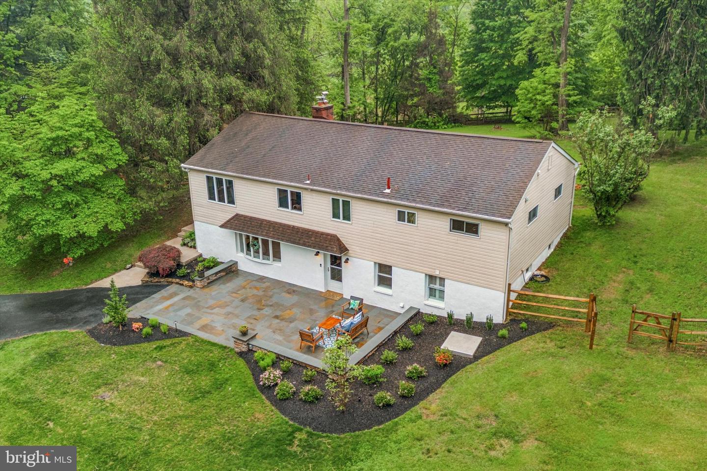 1393 Creek Rd