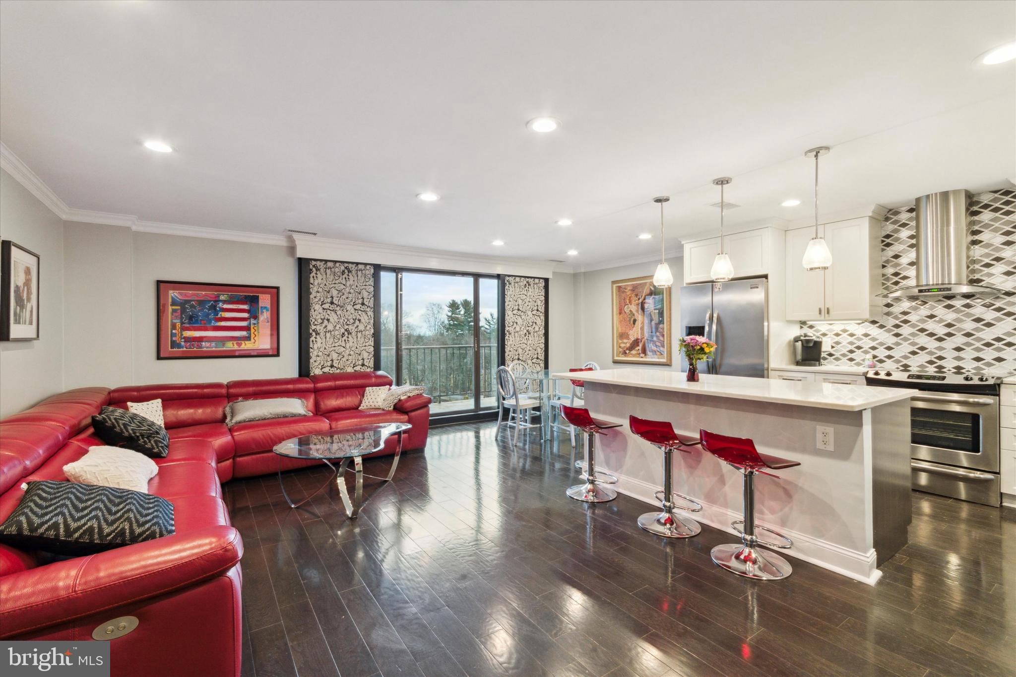 501 N Providence Rd #511