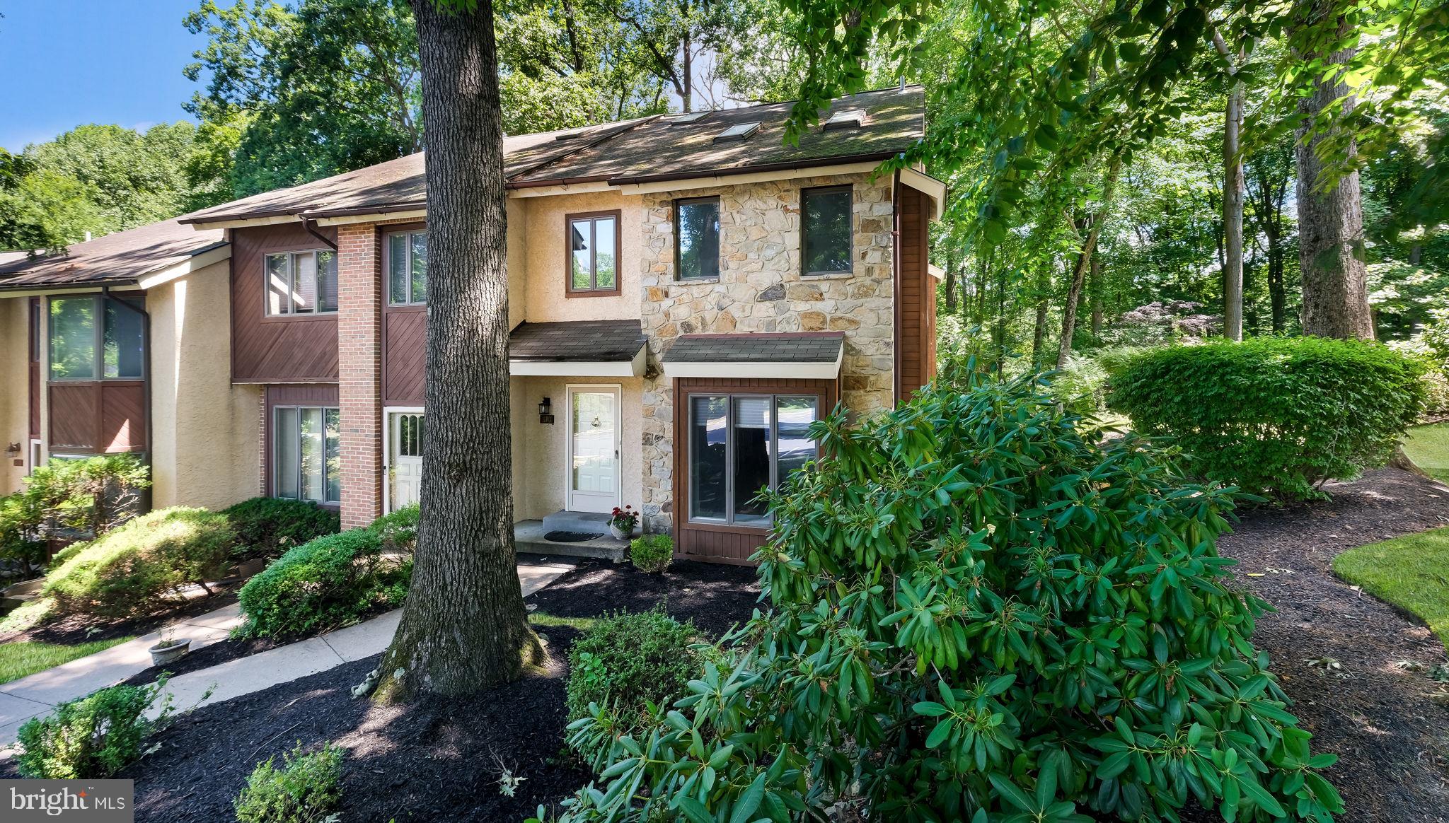 510 WILLIAMSON CIR #704