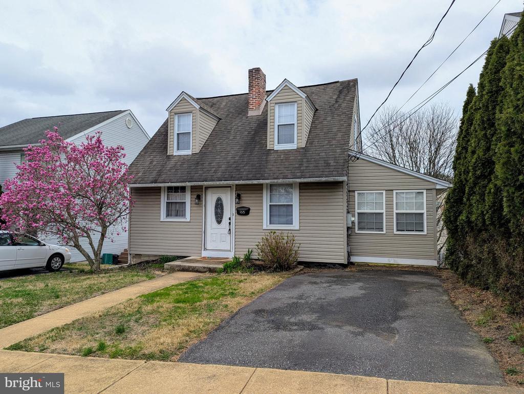 165 Ridge Blvd