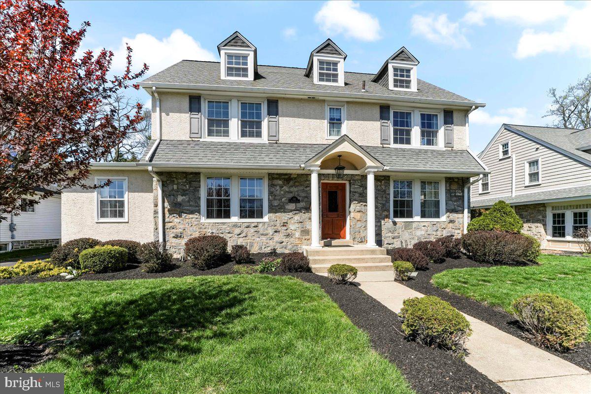 132 N Highland Rd