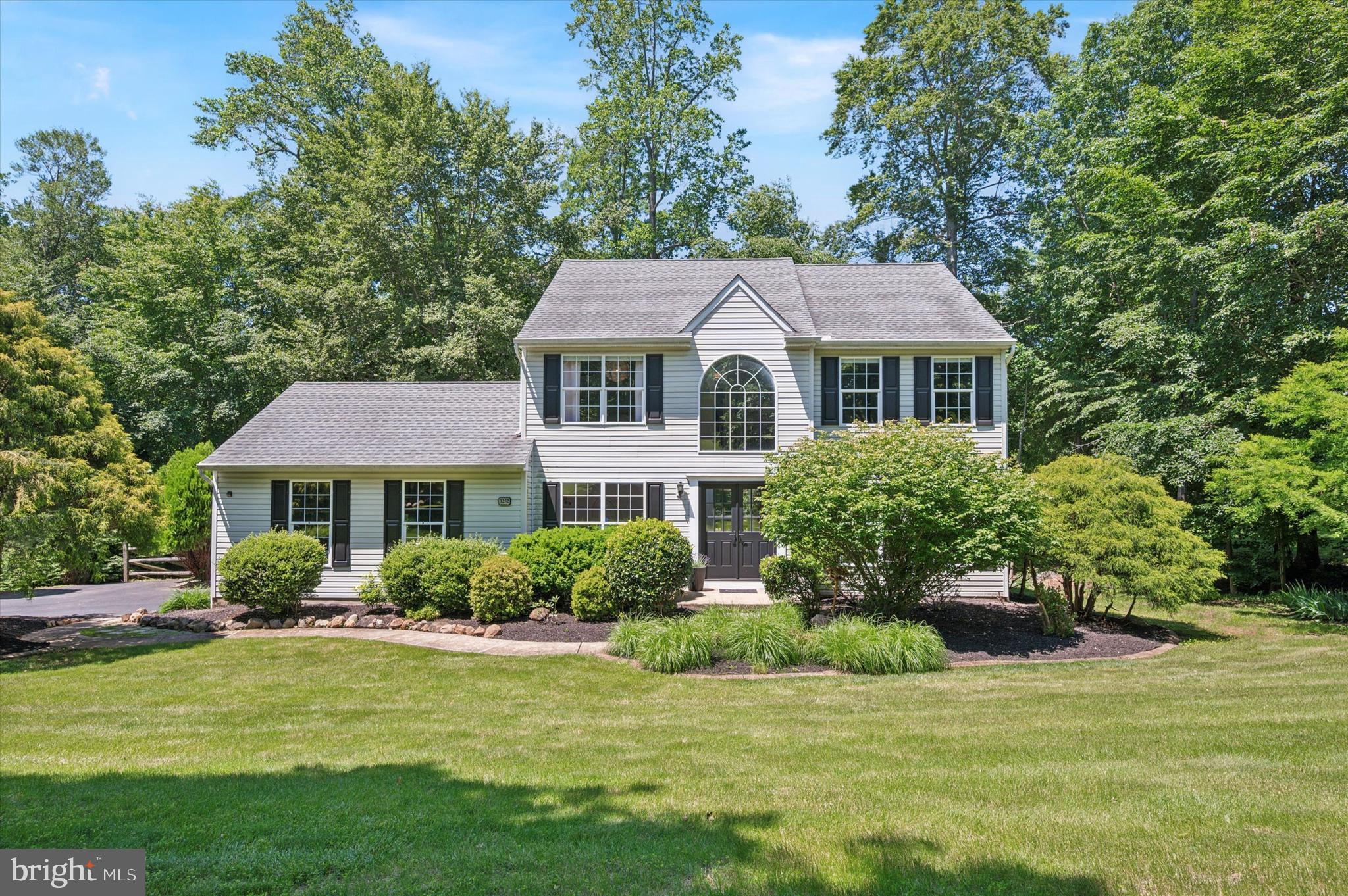 3252 CHARLES GRIFFIN DR